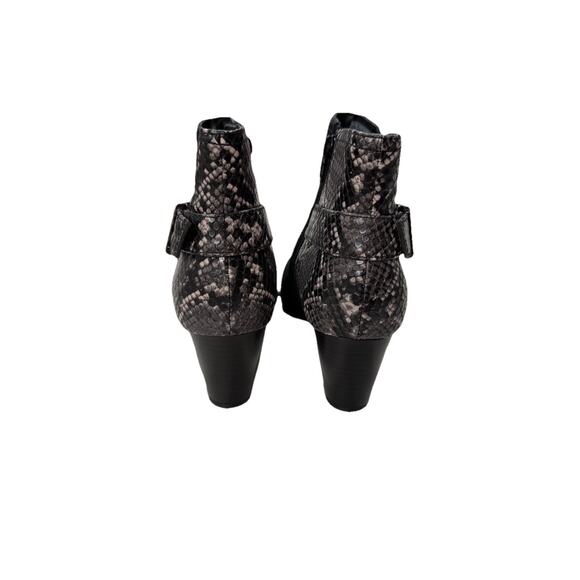 NWOB Vionic Naomi Women's Suede Snake-Print Water-Resistant Boots Black size 8 - Picture 4 of 9